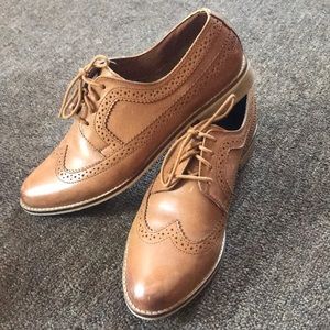 Women’s size 10 oxfords in tan